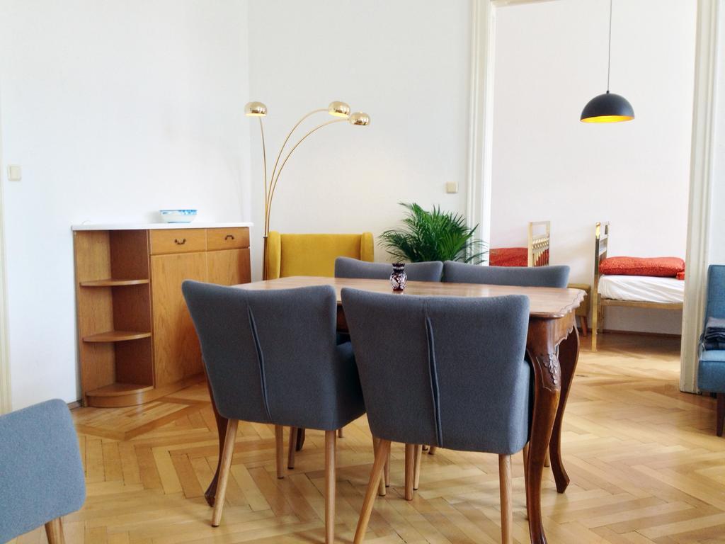 Big Vintage Style Flat Near Schonbrunn Διαμέρισμα Βιέννη Εξωτερικό φωτογραφία